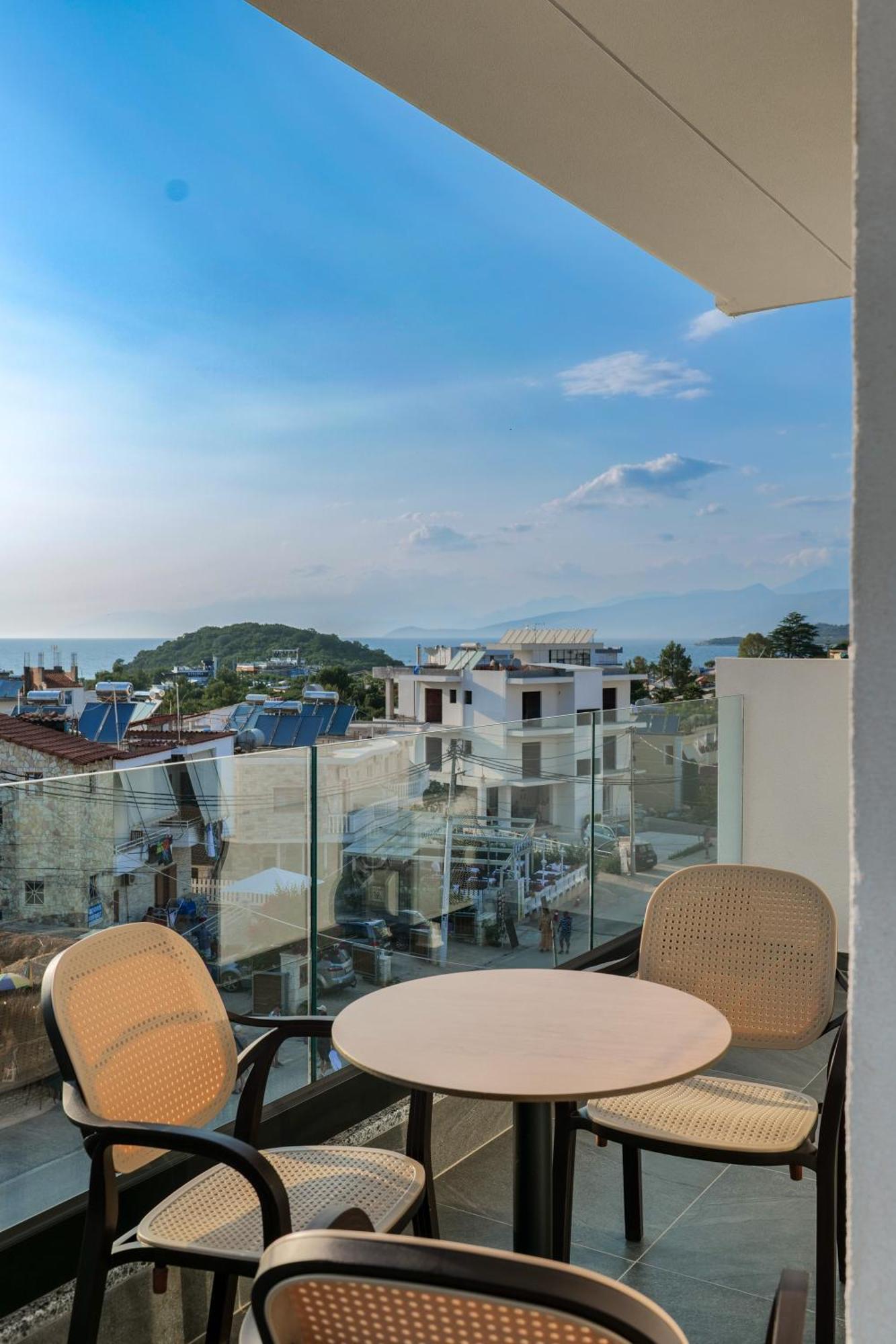 Koko Hotel Ksamil Exterior photo